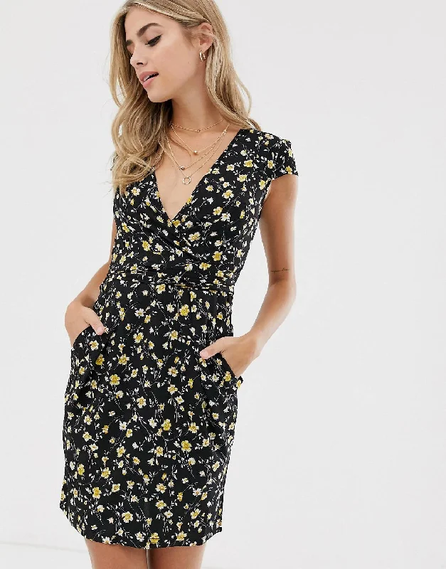 New Markdowns Floral Wrap Tulip Dress