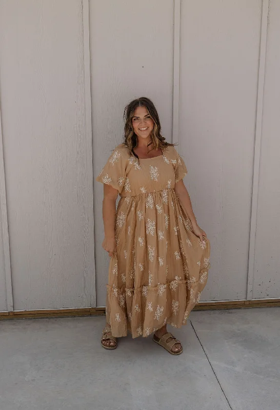 Best Deals NORMA CURVY/REG CAMEL COLORED DRESS