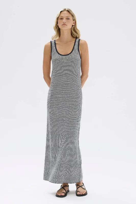 Today’s Deal Peri Stripe Knit Maxi Dress