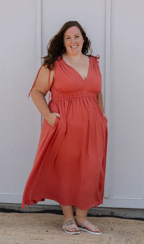 Lowest Prices HENRIETTA CURVY CRIMSON TEXTURED MIDI DRESS