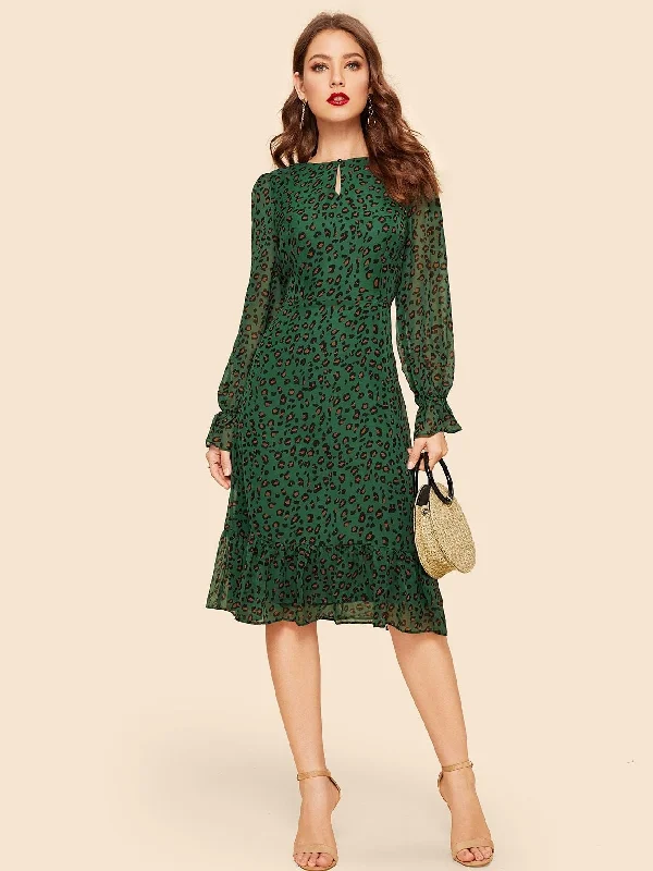 Big Discounts  60s Keyhole Neck Flounce Sleeve Leopard Dress